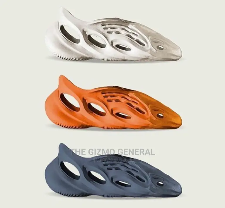 Yeezy Foam Runner (Clogs)