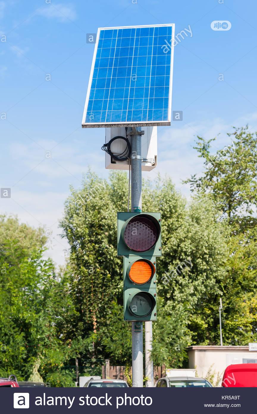 Solar Traffic Light