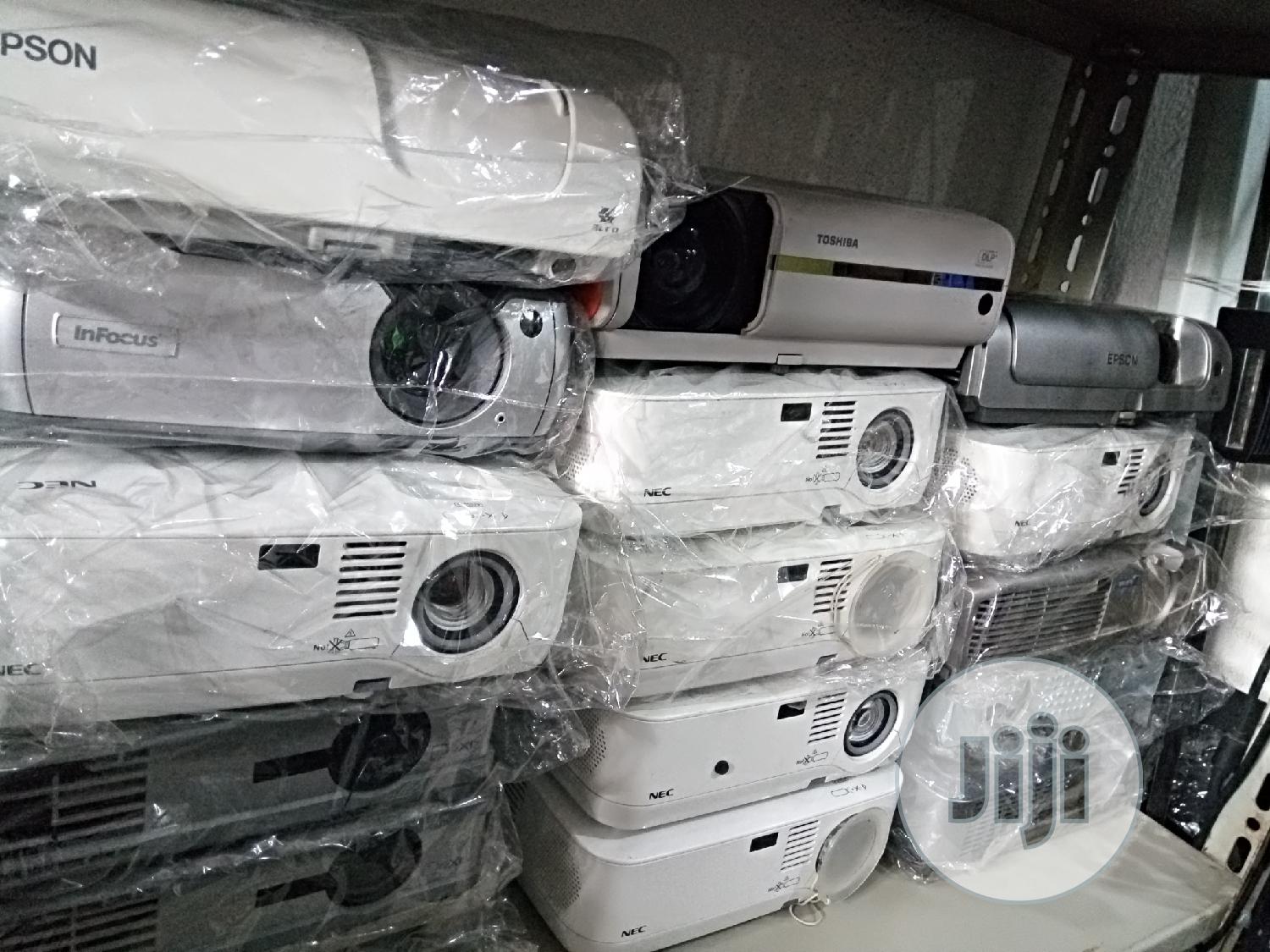 Neat Super London Used Projectors