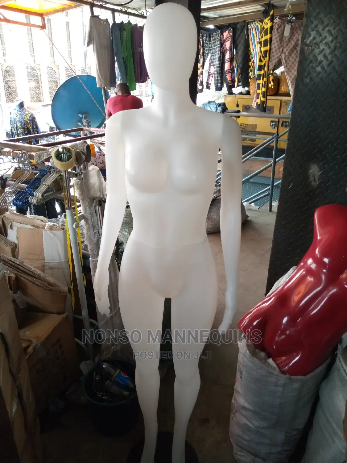 Female White Mannequin