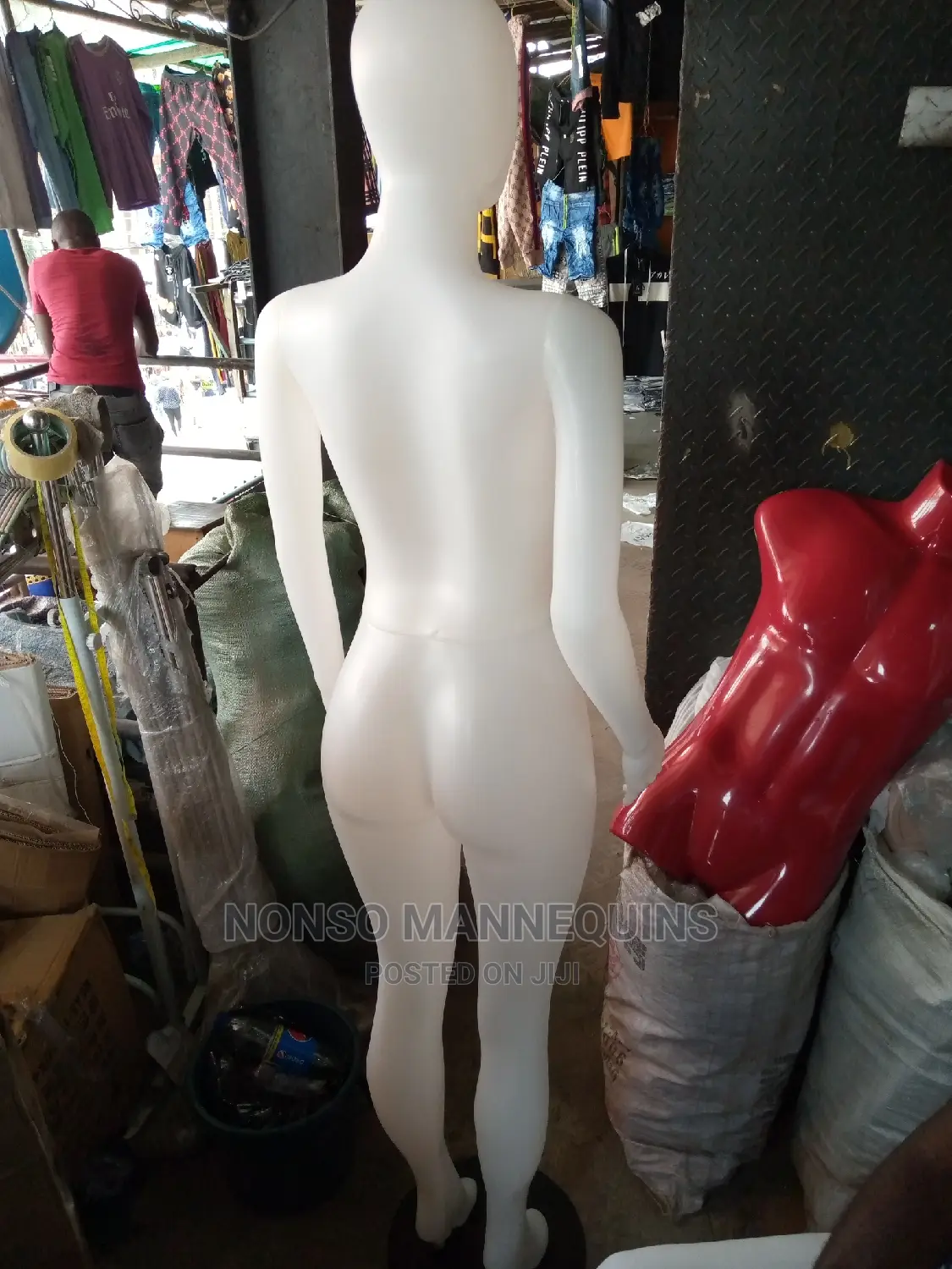 Female White Mannequin