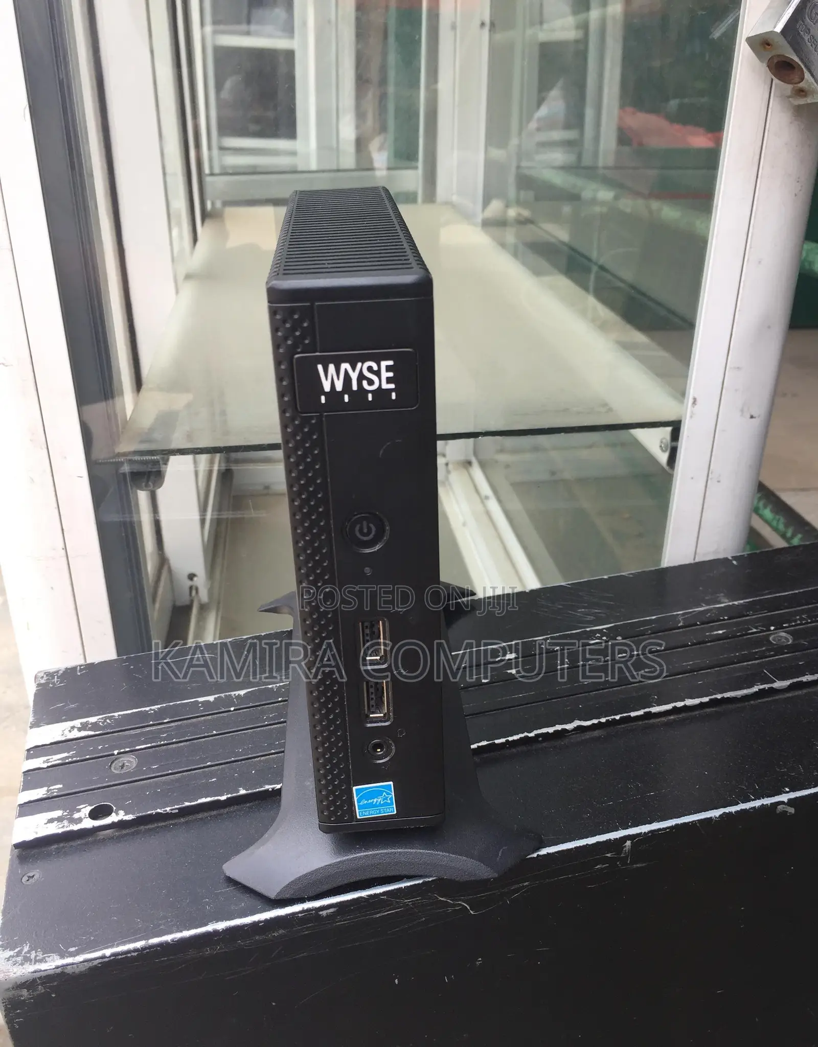 WYSE Thin Client 2GB Ram 16GB Flash With Charger And Adapter