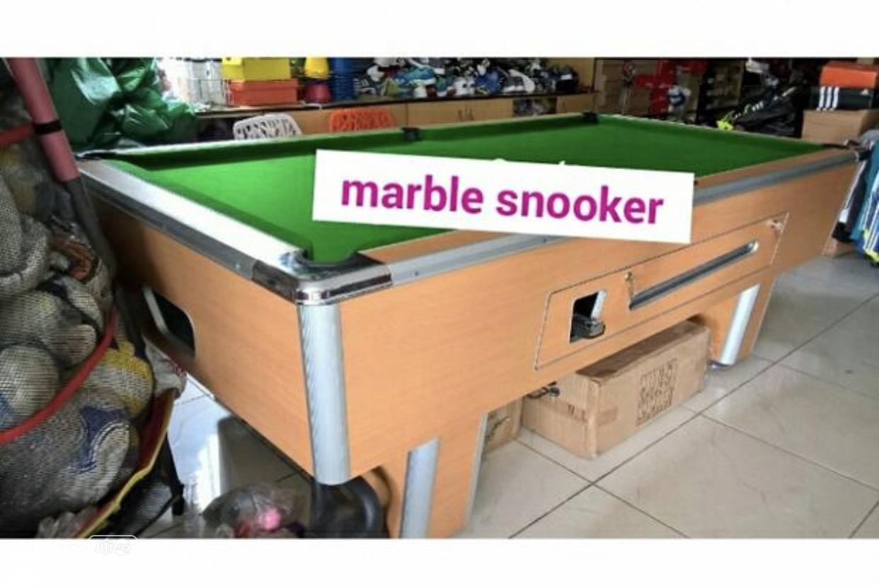 Marble Coin Snooker With Accessories