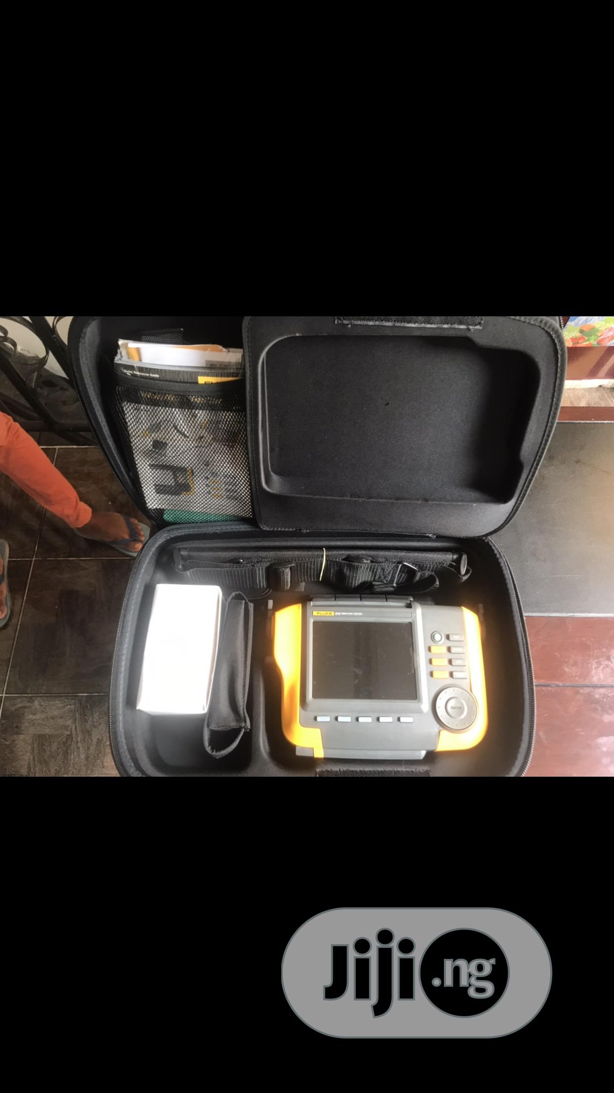 Fluke 810 Vibration Tester Meter
