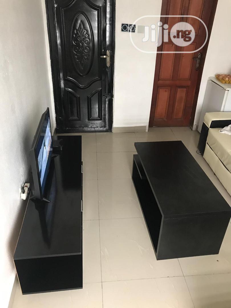 Beautiful Tv Console and Center Table