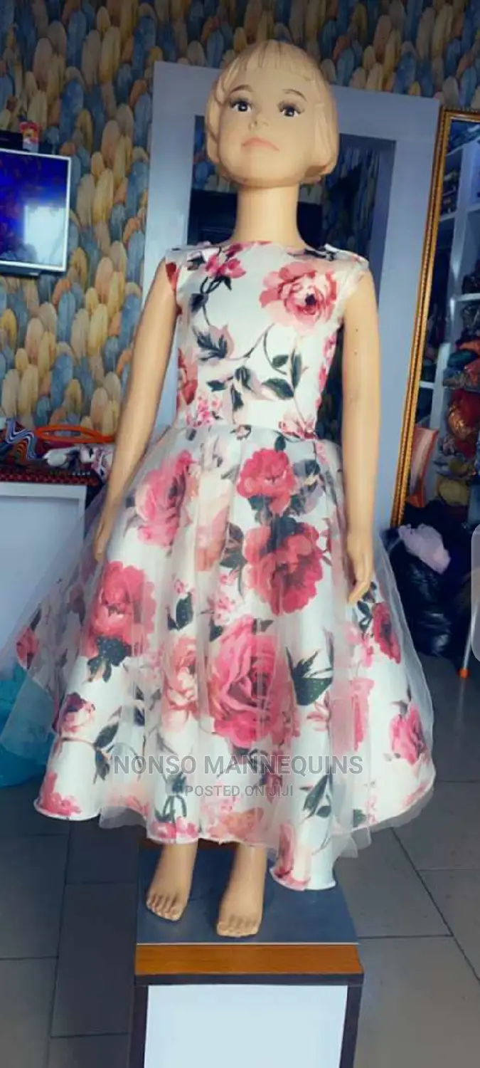 Female Kids Plastic 3 to 6 Years