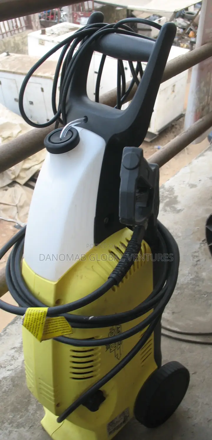 Kingkraft Pressure Washer (Almost New Wit Inbuilt Soap Tank)