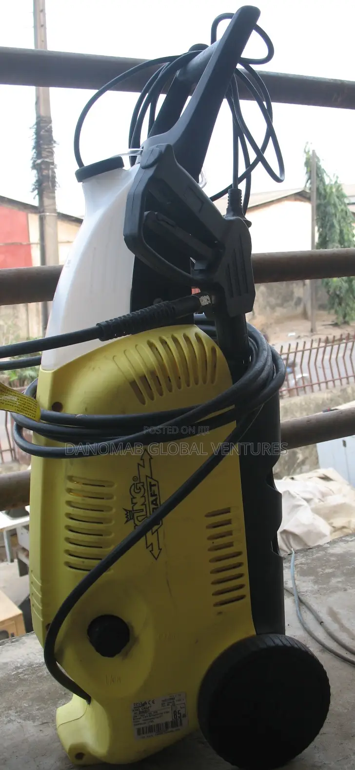 Kingkraft Pressure Washer (Almost New Wit Inbuilt Soap Tank)