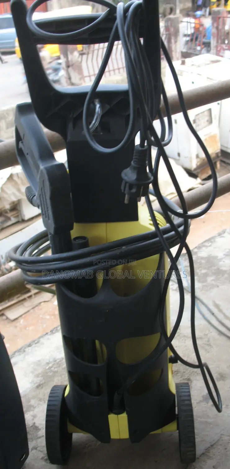 Kingkraft Pressure Washer (Almost New Wit Inbuilt Soap Tank)