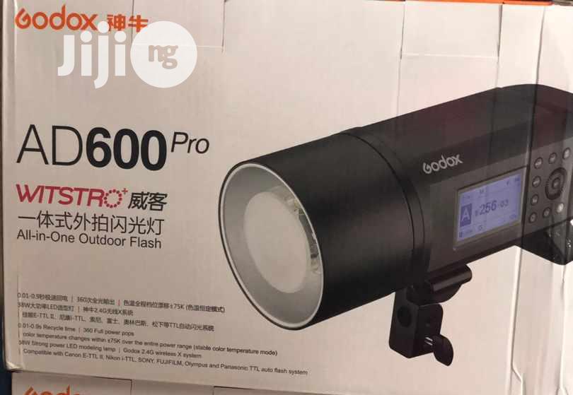 Ad600pro Witstro All-in-One Outdoor Flash From Godox