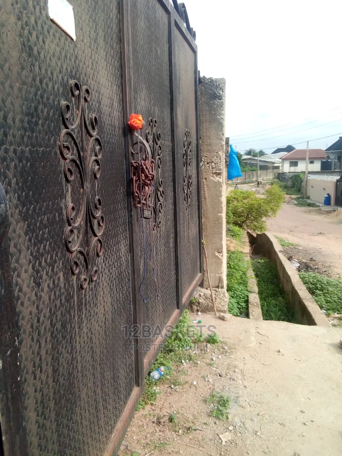 Half Plot of Land at Unilag Estate Magodo for Sale