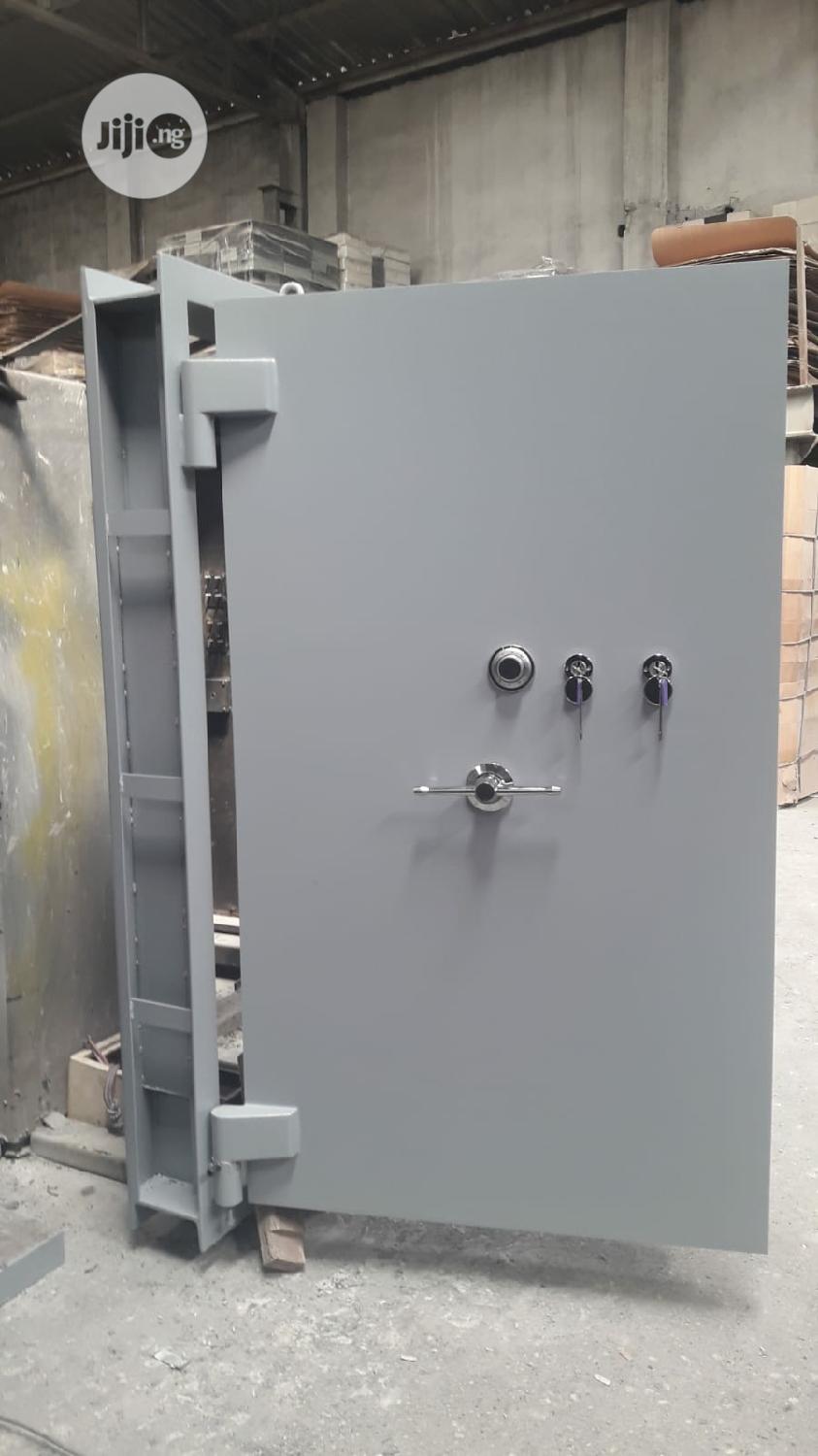 Vault Armoured Bomb and Bullet Proof Door
