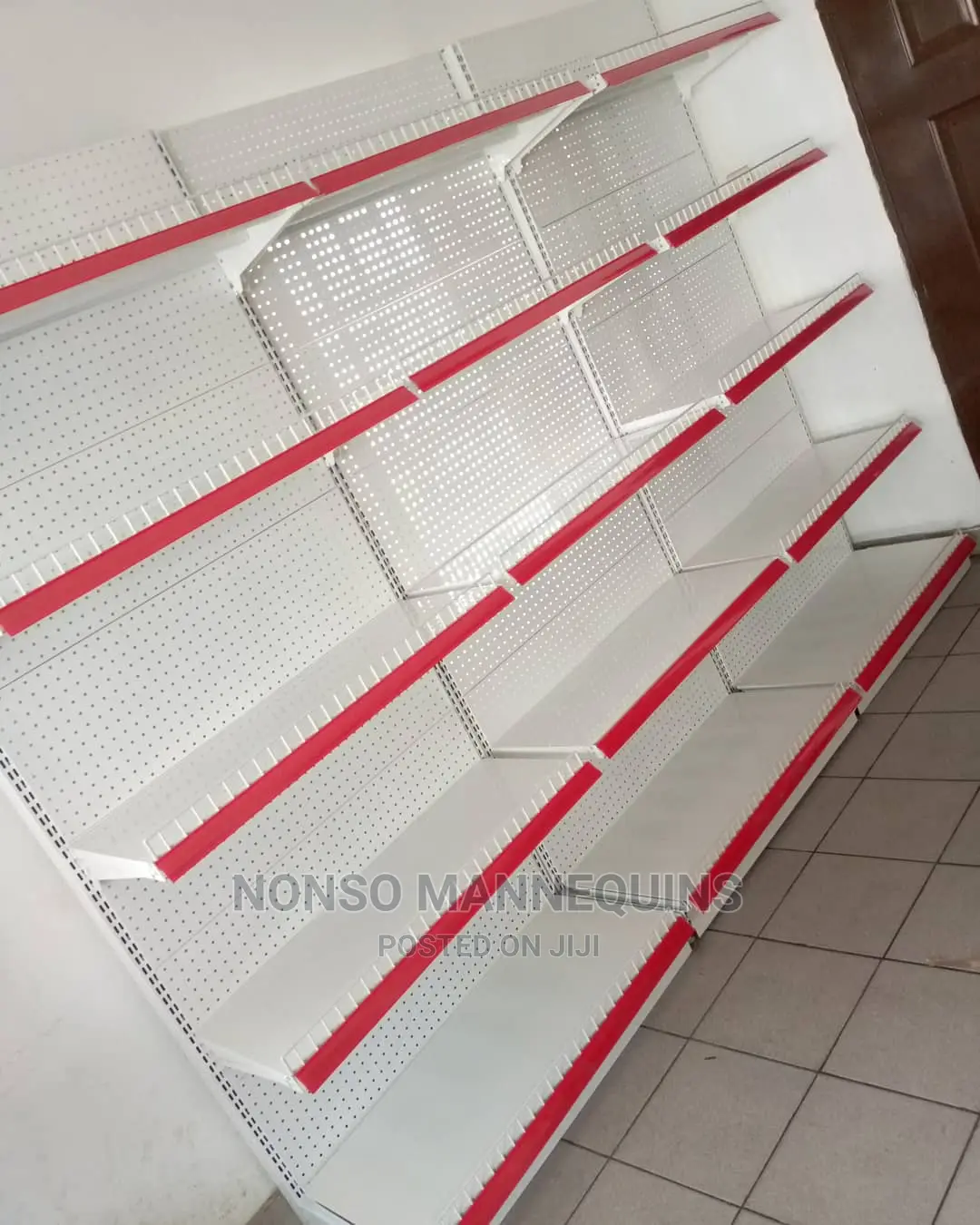 Supermarket Shelf Display Unit