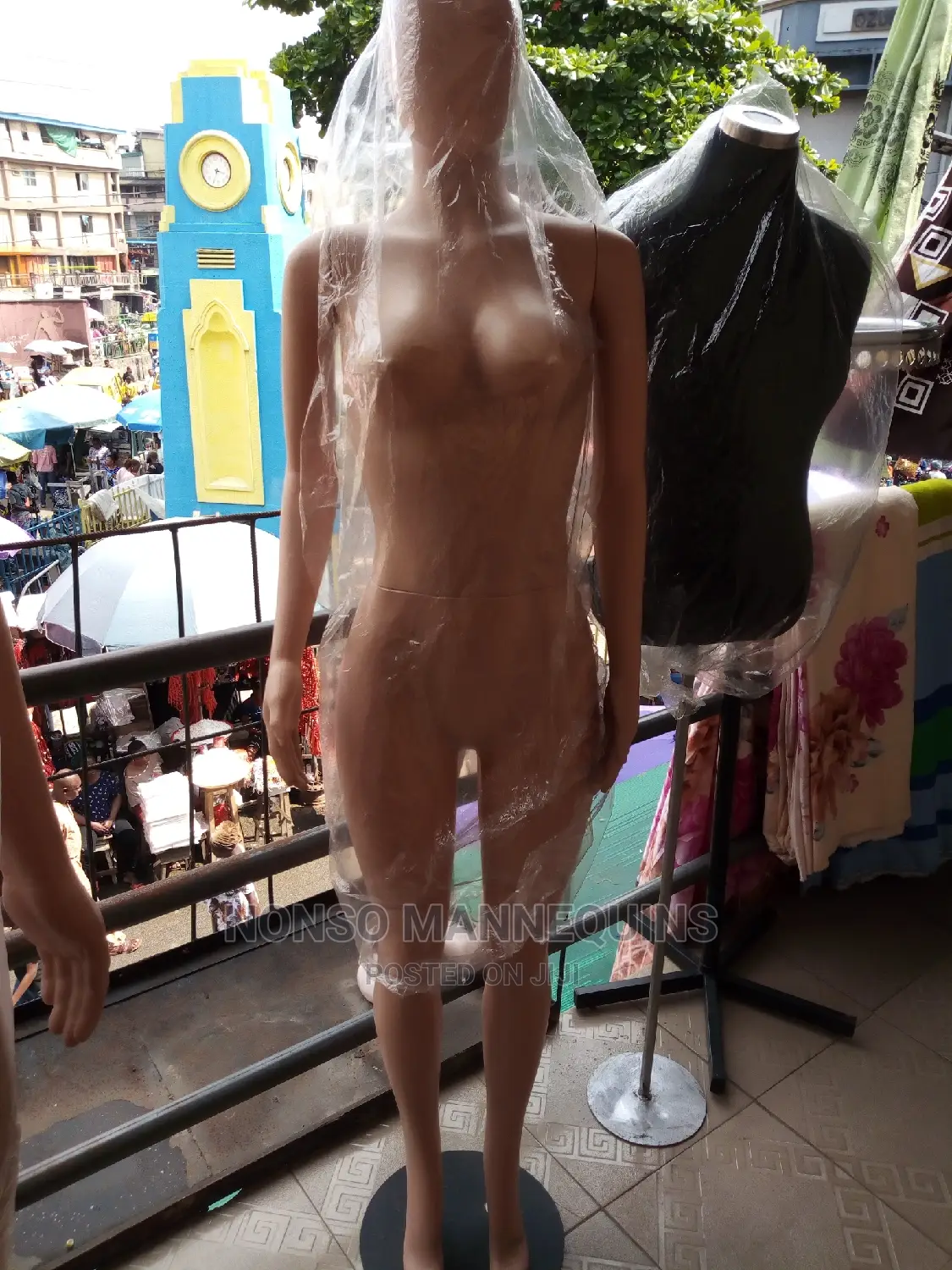 Faceless Detachable Mannequin