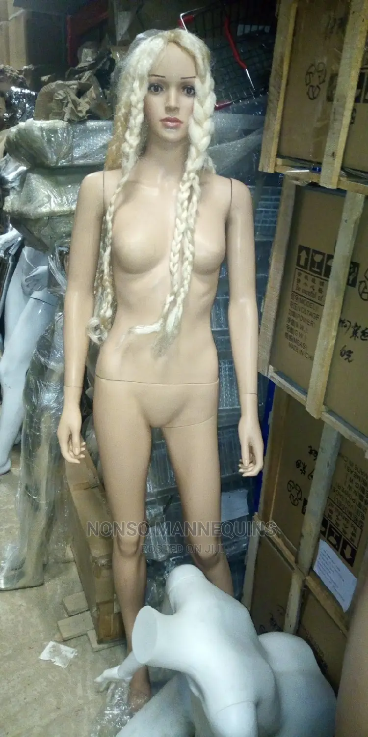 Pretty Plastic Female Mannequin
