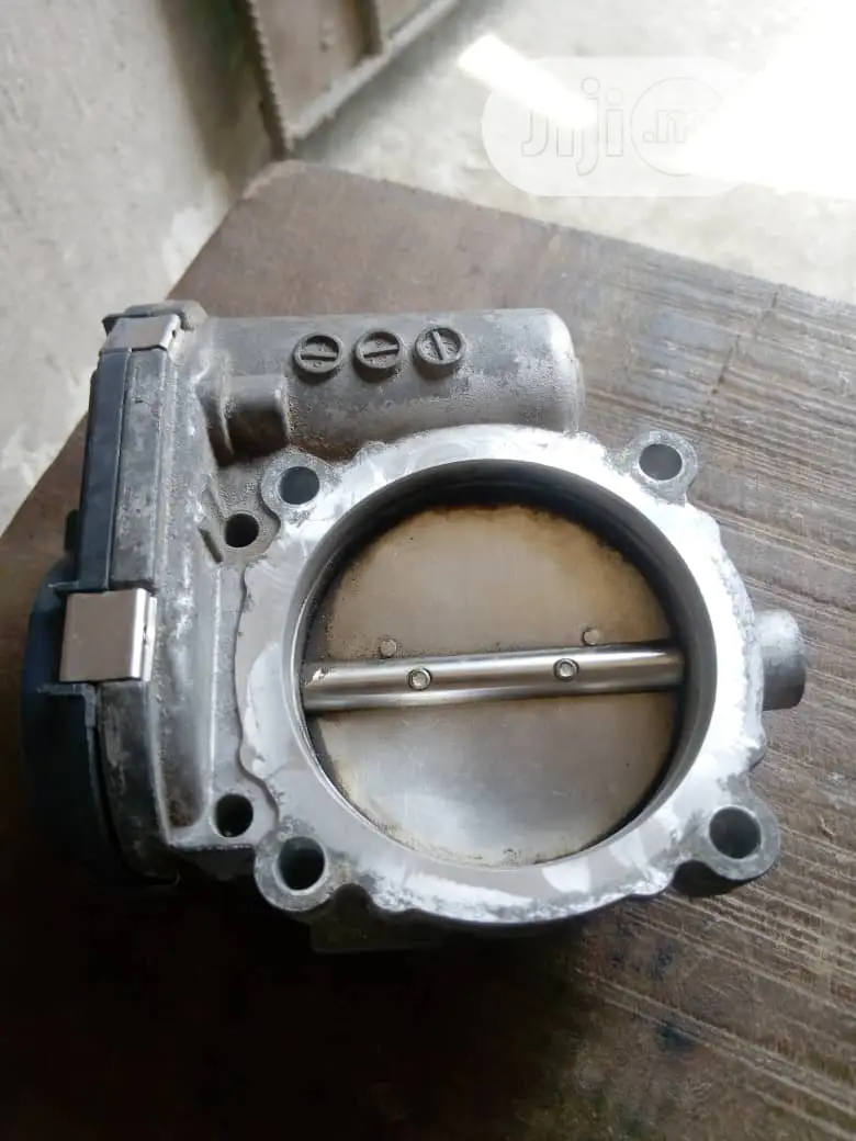 Mercedes Benz Throttle Body/Actuator M272 W204, GLK, Ml350,