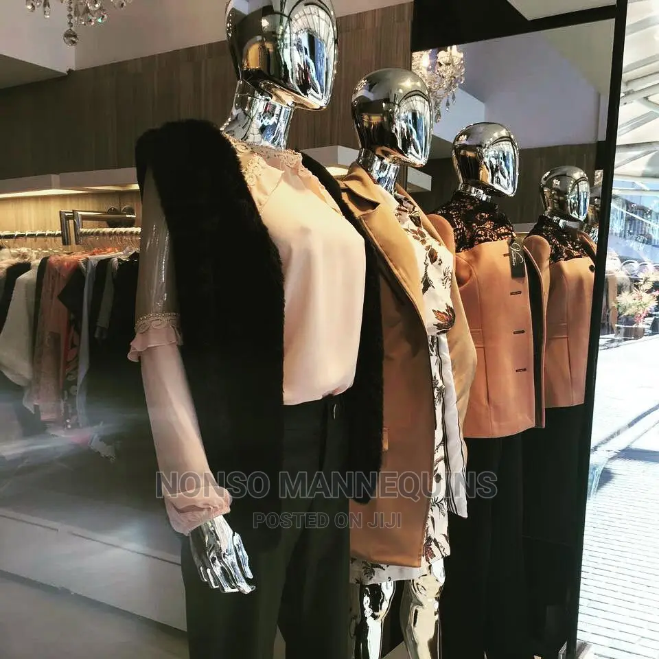 Silver Female Maniquins
