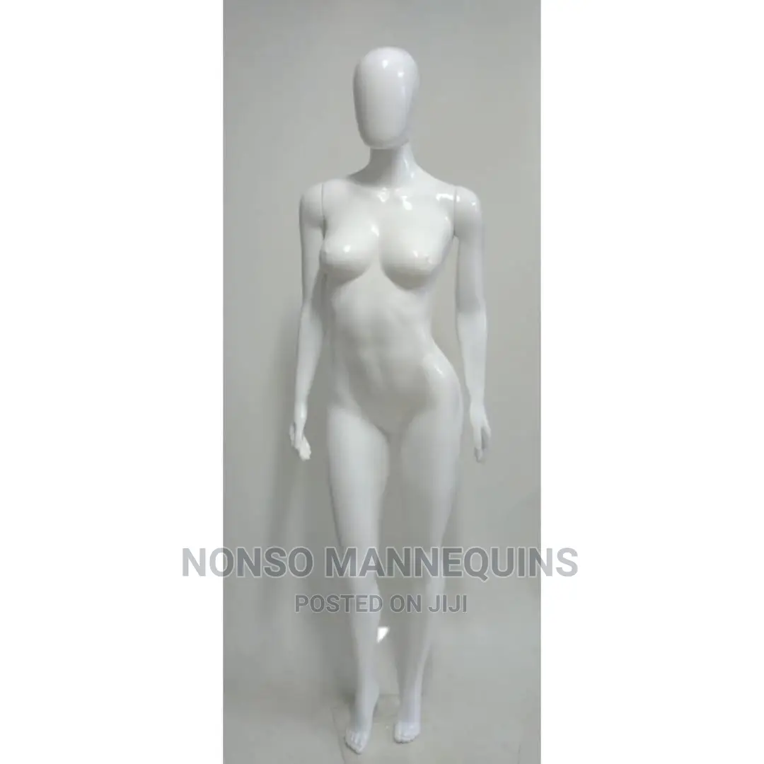 Glossy Fibre Enforced Mannequins
