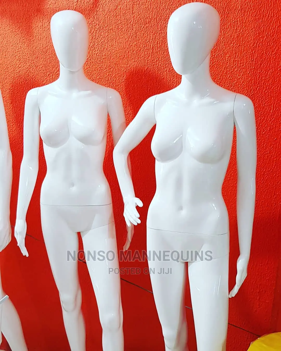 Glossy Fibre Enforced Mannequins