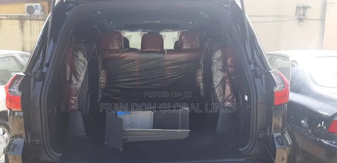 Lexus LX 2020 Black