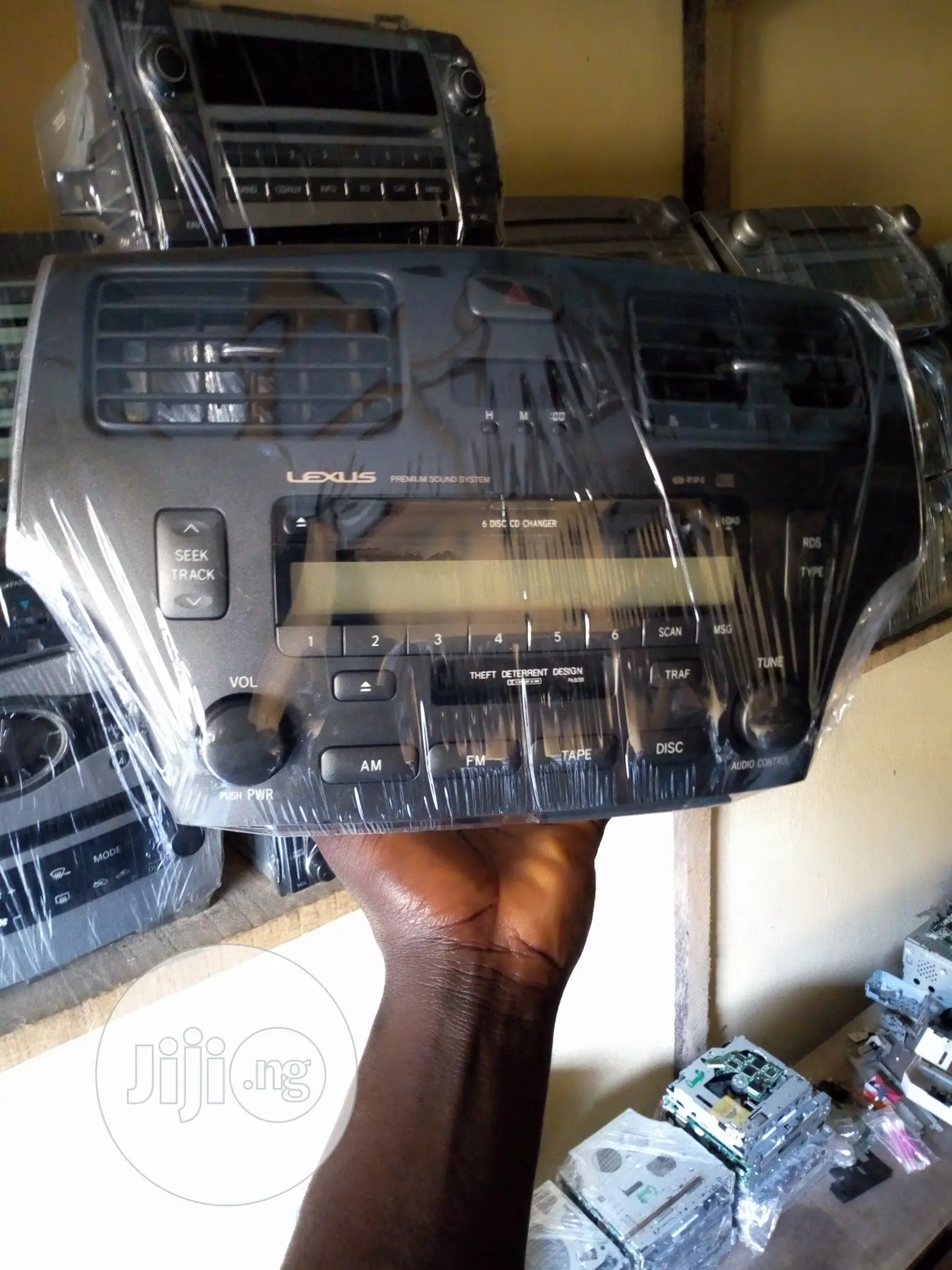 Lexus Es 330 Complete Radio Set