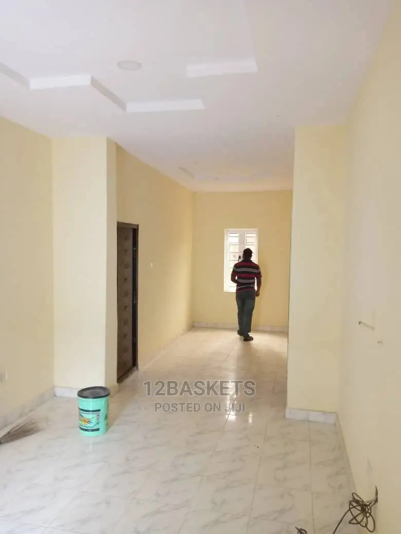 3bdrm Apartment in Ojodu for rent