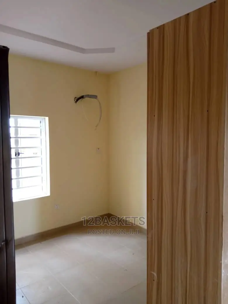 3bdrm Apartment in Ojodu for rent