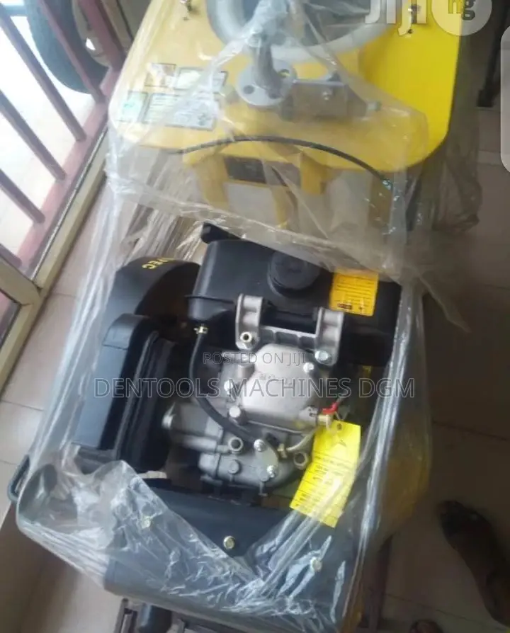Concrete Floor Cutter 16" Diesel Engine