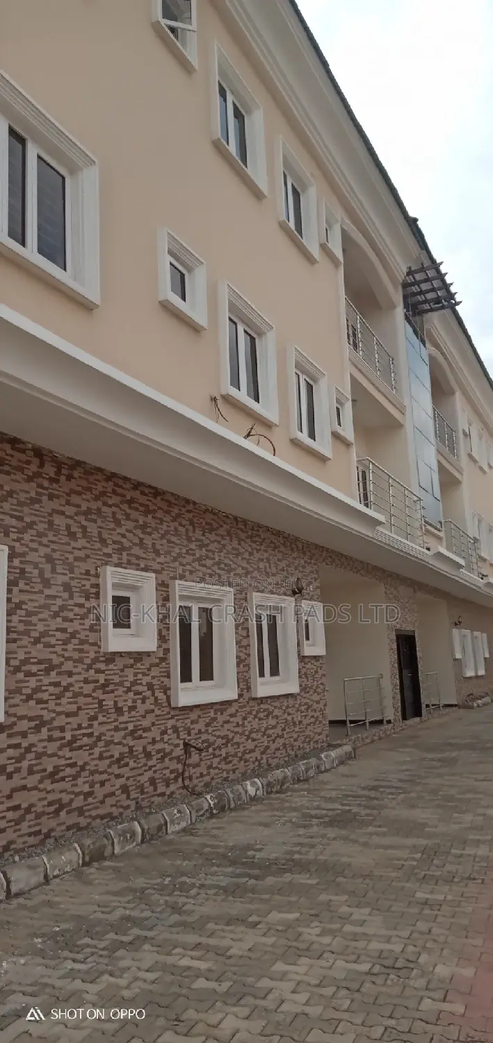 3bdrm Apartment in Wuye for rent