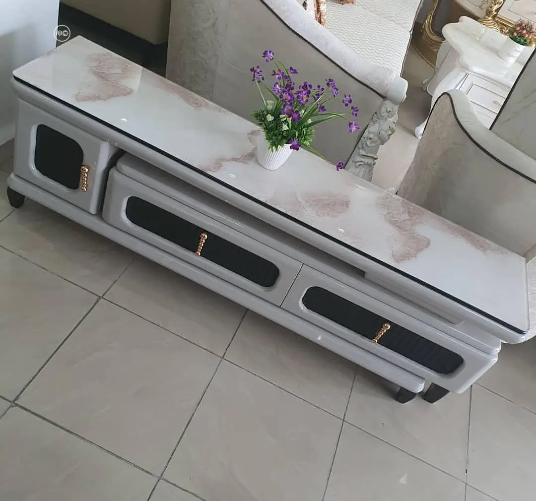 Quality TV Stand