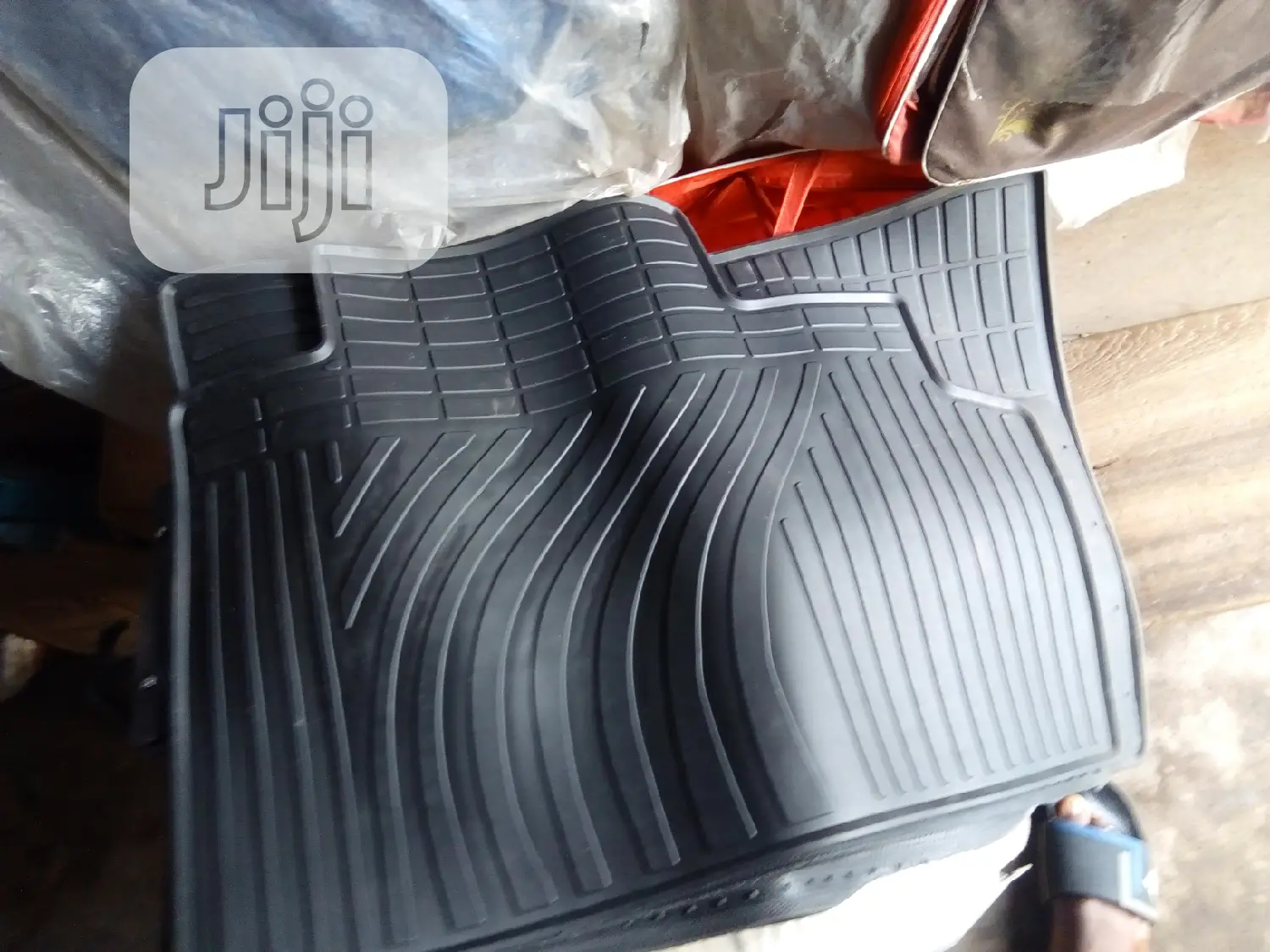 Venza Footmat