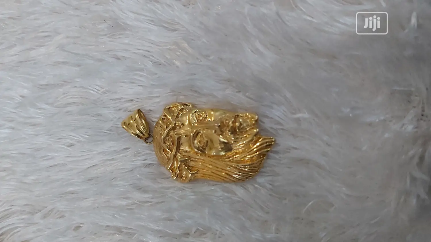 Italy 750 Pure 18karat Gold Pendant Jesus Piece
