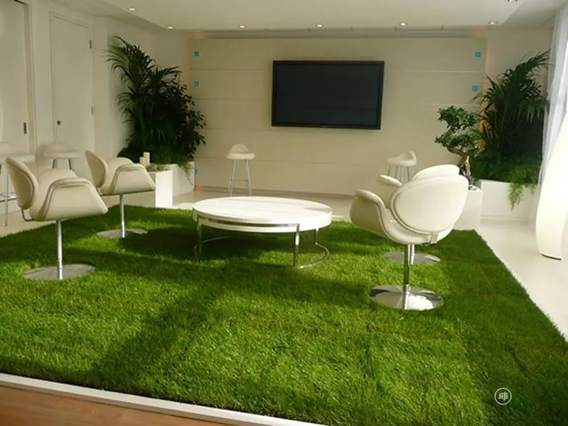 Rooftop Terrace Decoration With Grass Was Rugs