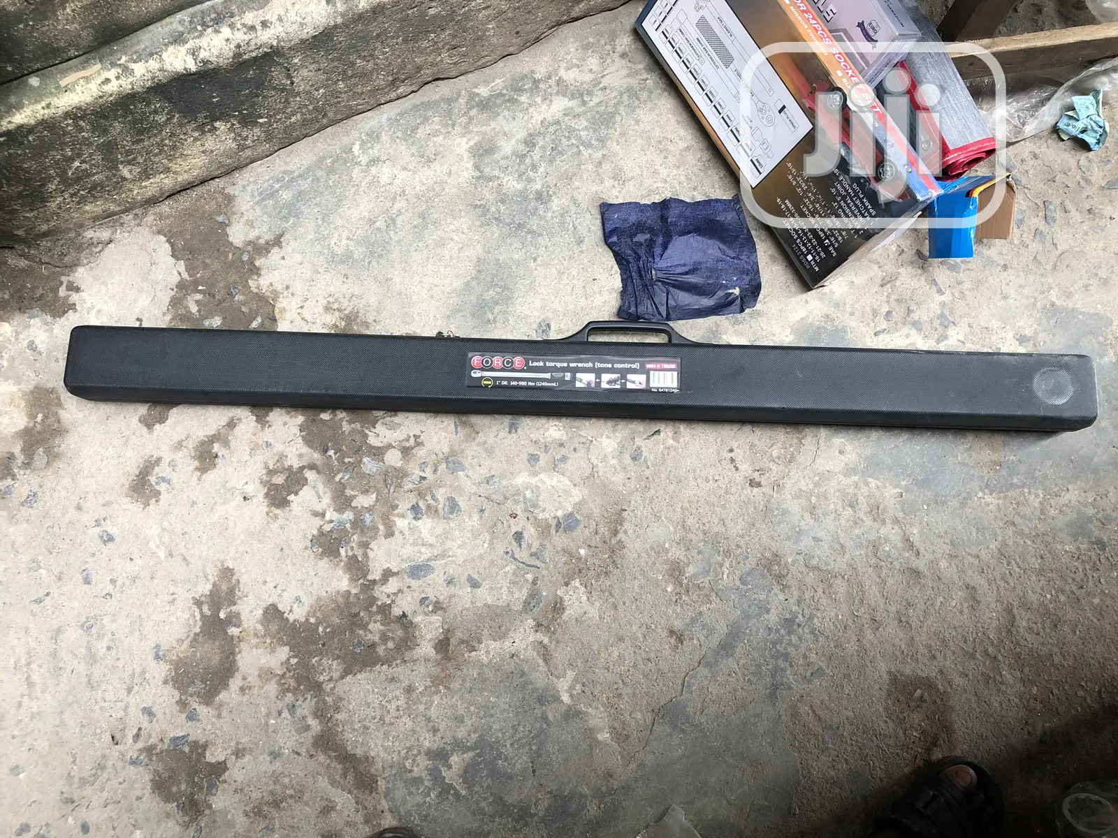Lock Torque Wrench Force Professional 1” Drive140 to 980 Nm