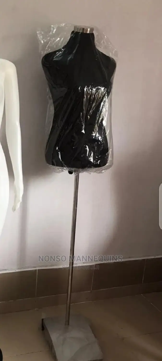 Body Form Stand