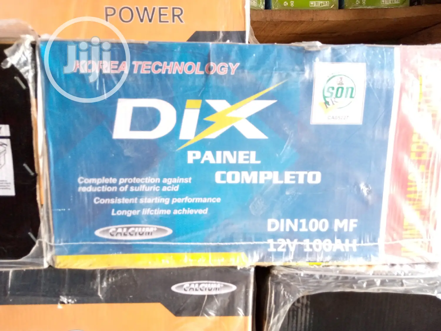 100ahs Battery Hero and Dix Battery