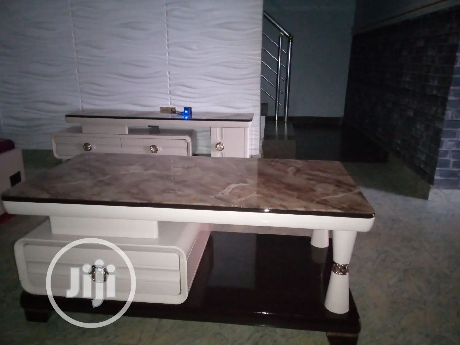 Quality TV Stand and Center Table