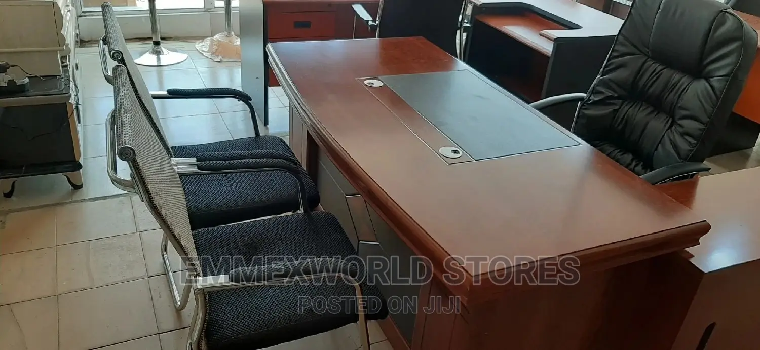 Executive 1.6meter Office Table With Extension Table
