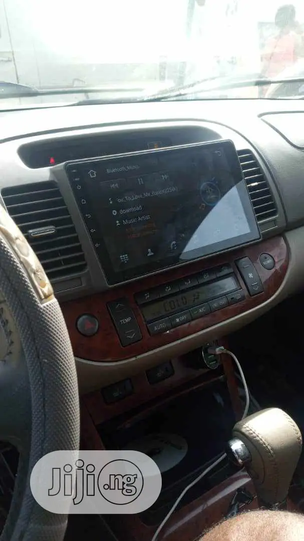 Toyota Camry 03 to 06 Android Player