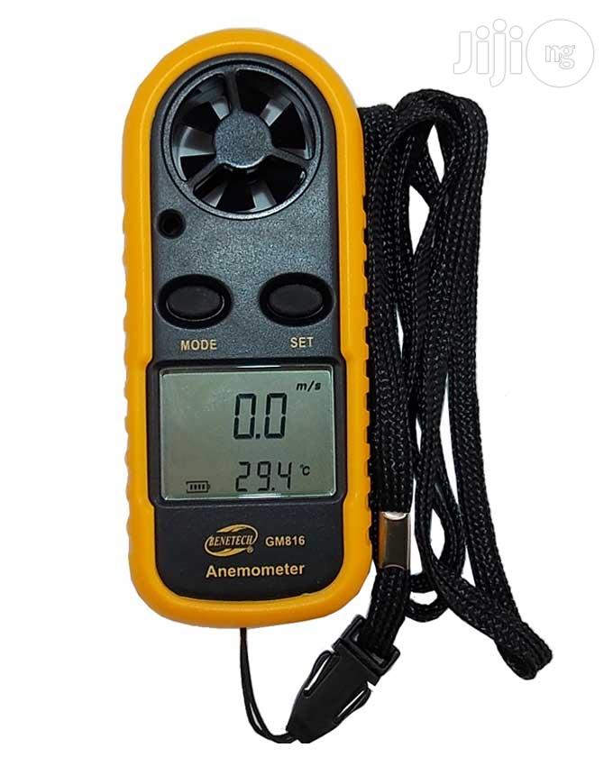 Digital LCD Smart Anemometer Wind Speed Temperature Gauge