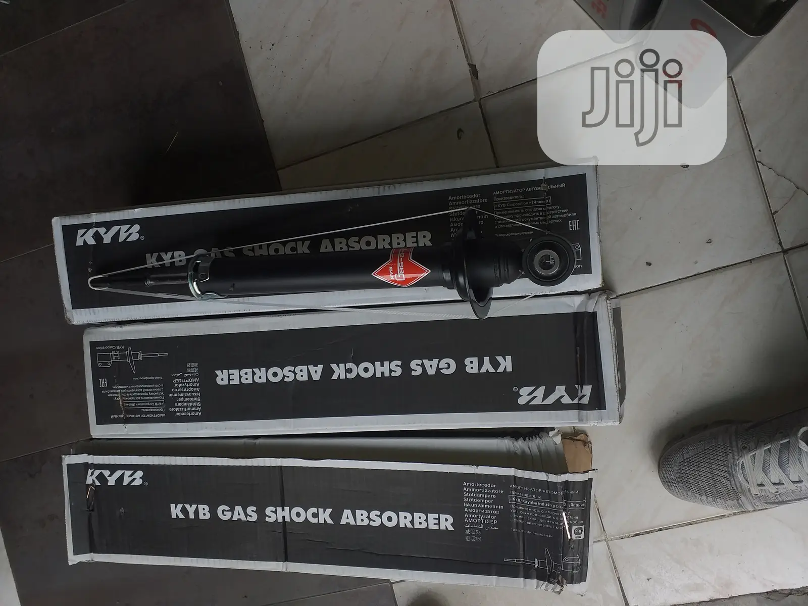 Kyb Shocks Absorber Lexus IS 350 ,250 GS 300,350