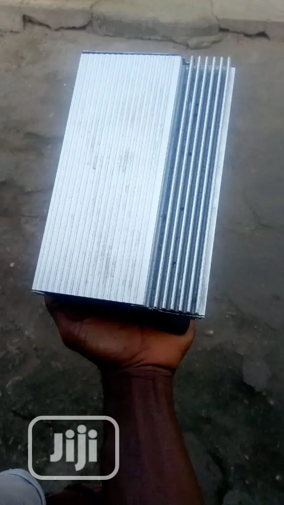 Wrangler Jeep Audio Amplifier