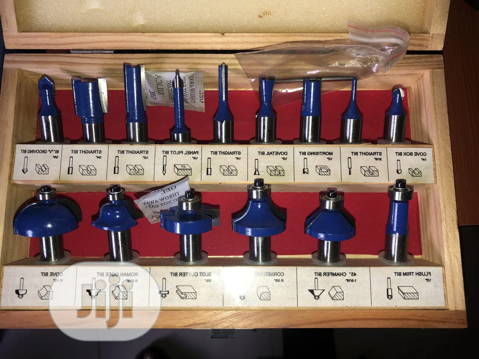 Set of Router Bits 15pcs of Different Shapes