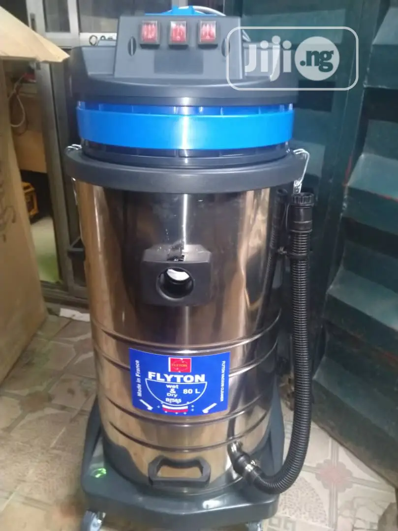 Vacuum Cleaner
