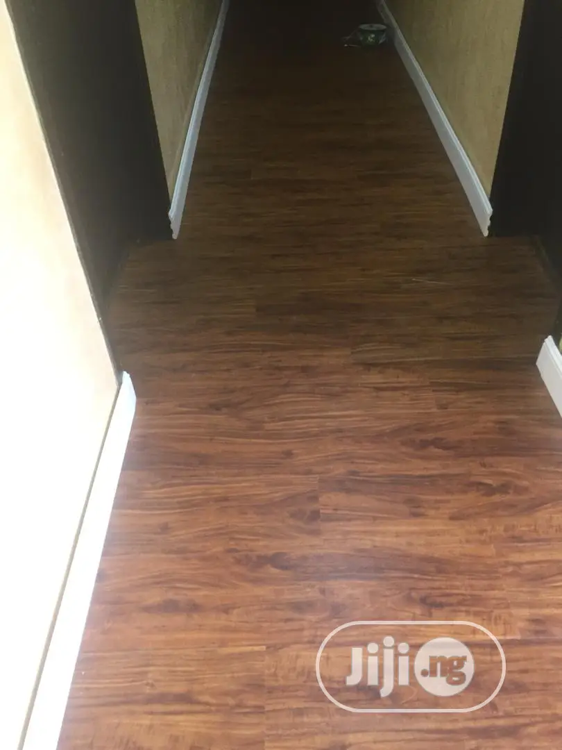Laminated Wooden Floor