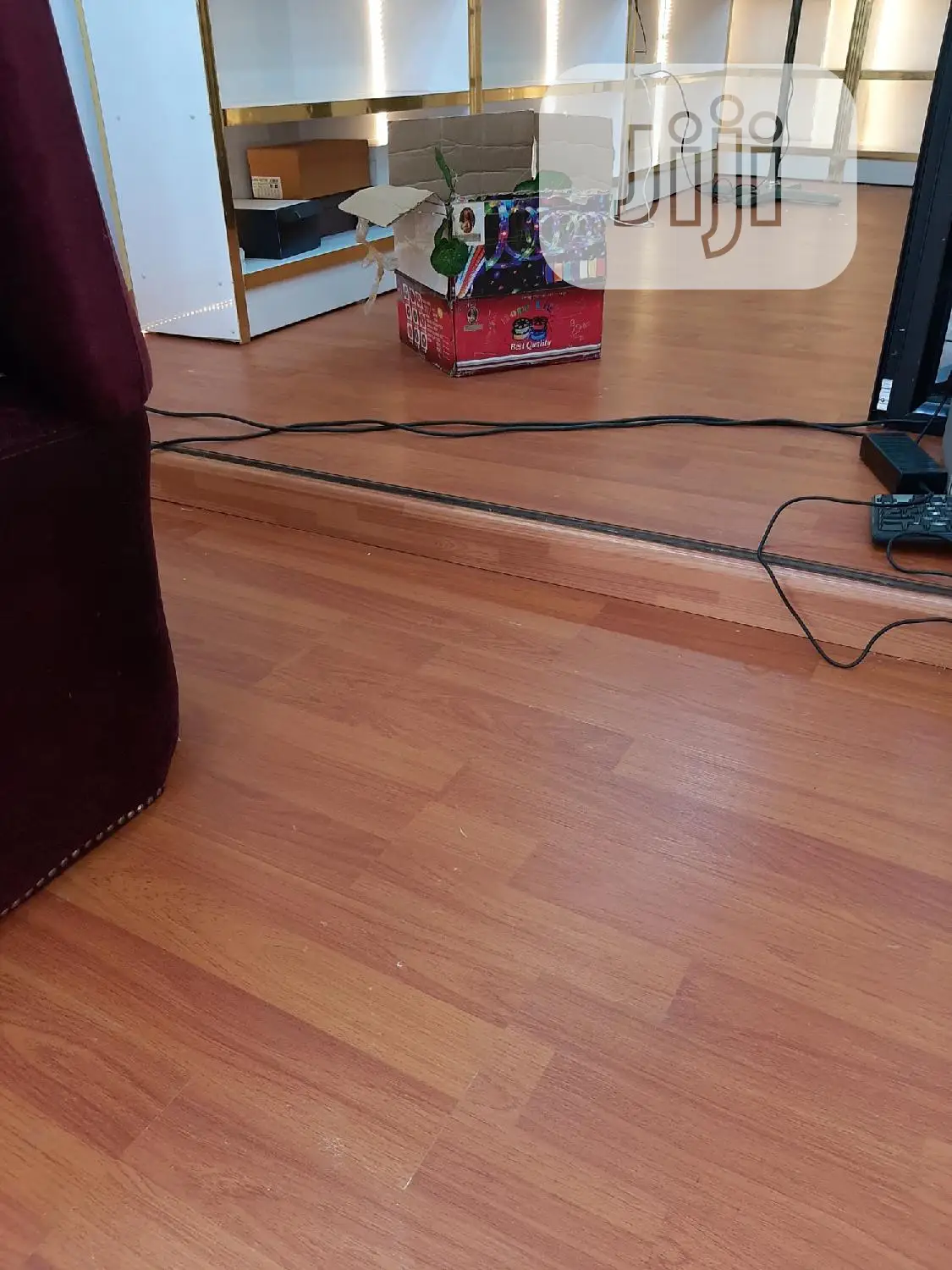 Laminated Wooden Floor