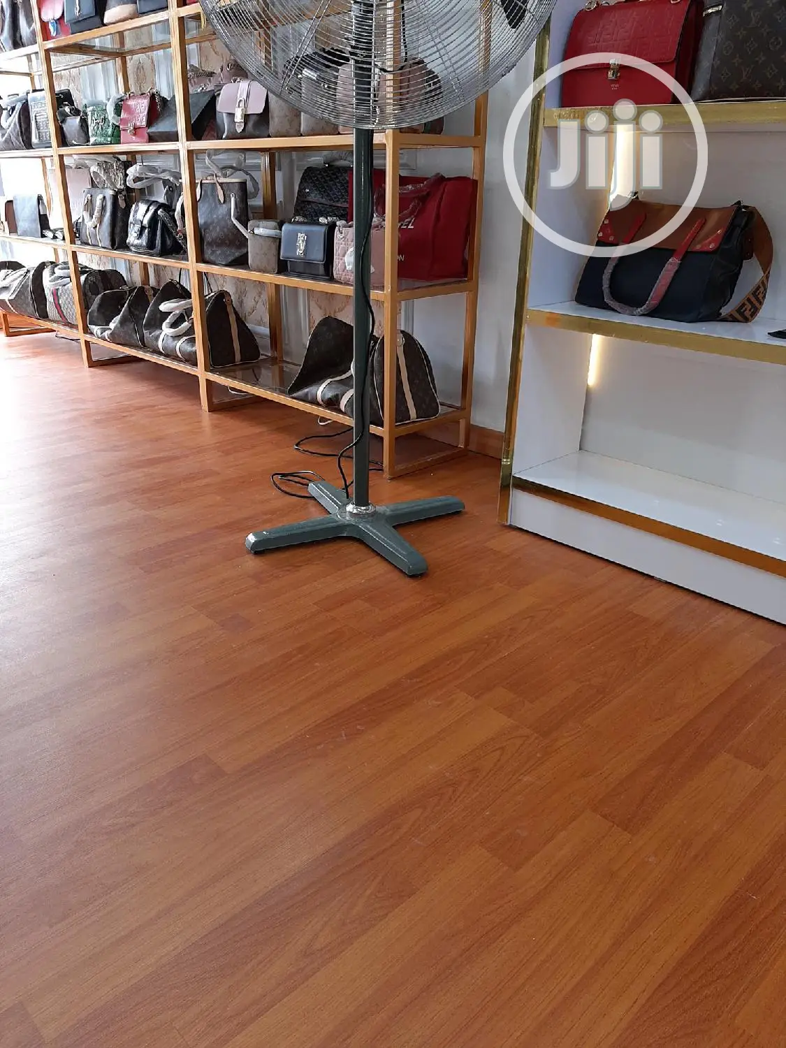 Laminated Wooden Floor