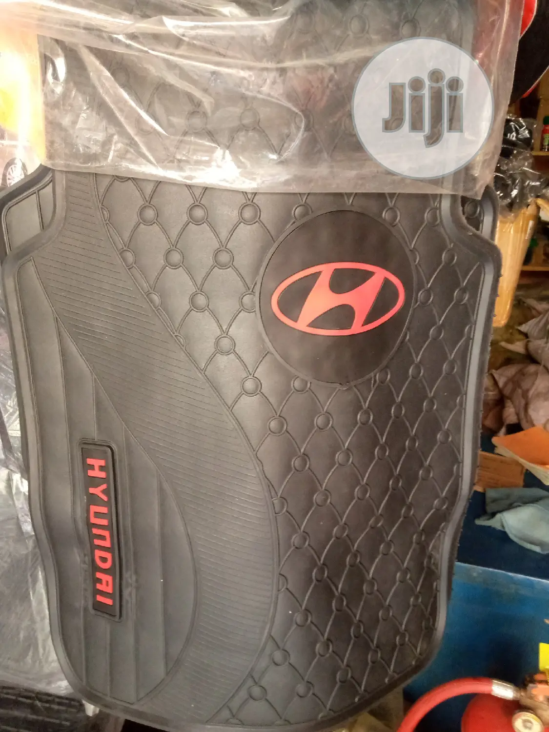 Hyudai Floor Mat