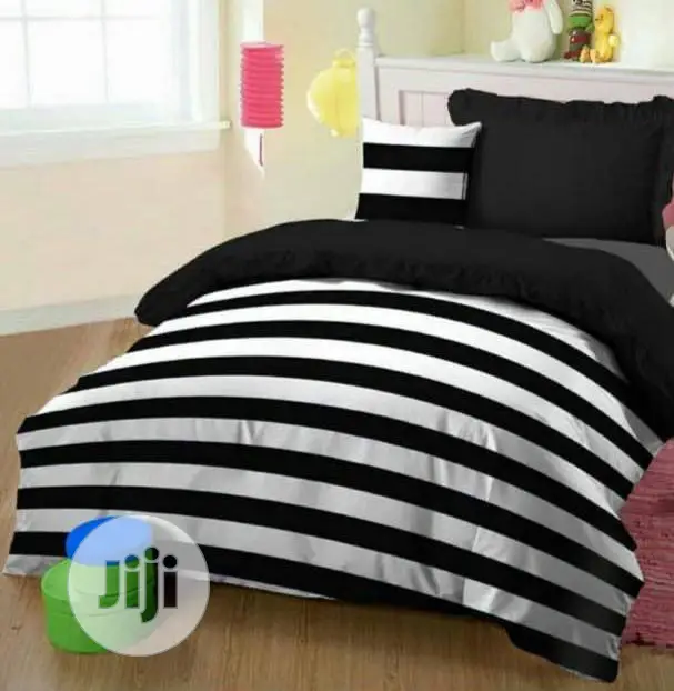 Quality Duvet, Bedsheet With 4 Pillow Cases-6*6