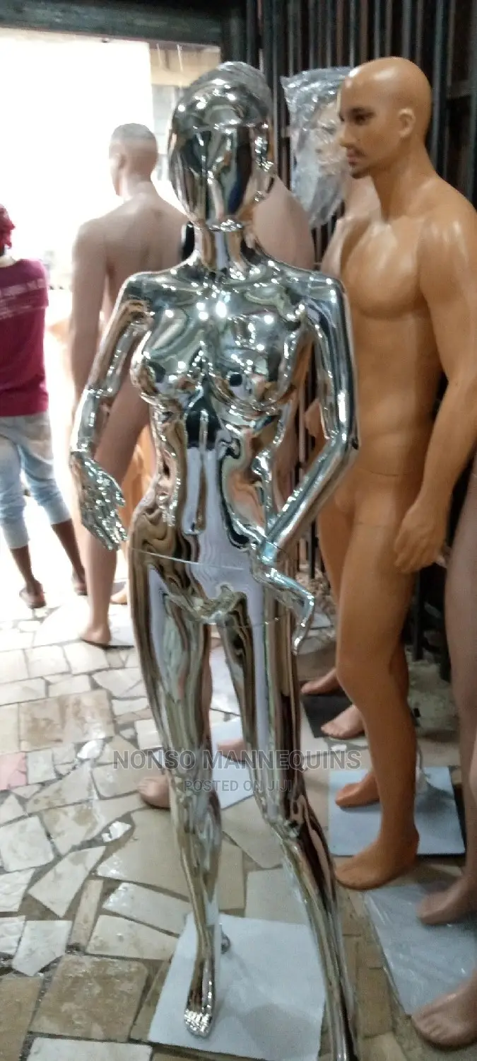 R1 Face Full Body Silver Chrome Mannequins